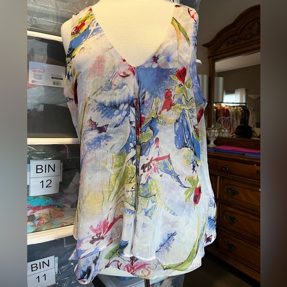Watercolor Tank - Picture 1 of 7
